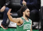 爱游戏体育-关于塔图姆新星比分优势明显表现惊艳，FPX未来可期！的信息