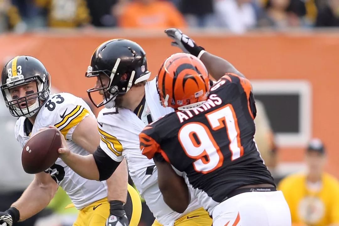  铁拳无敌精彩片段 