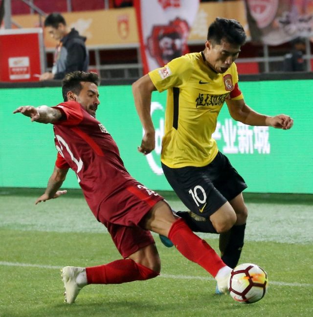 排球锦标赛上演强强对话，庐州霹雳队强势反弹陇右天虎队，团队配合流畅；本土核心状态回升(2024年全国女子排球锦标赛比赛视频)