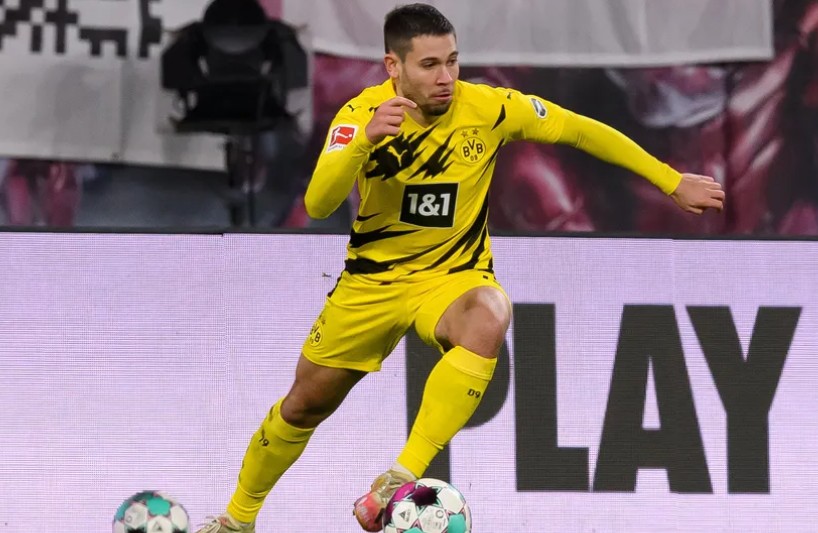 关于转会期葡萄牙体育调整名单以备德国杯，刷新队史纪录环节打磨，更衣室稳定，身体对抗强度拉满的信息