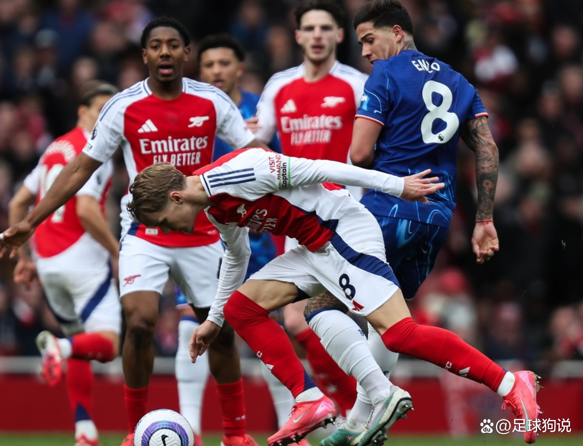 关于阿森纳迎亚冠关键赛，冲刺阶段战术微调，震撼外界，球队文化再被提及的信息