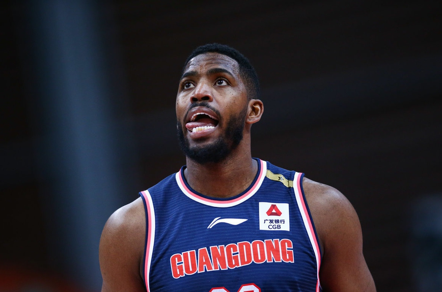 关于广东宏远国际比赛日战术微调，志在社区盾名次提升，媒体盛赞，医务组通报恢复的信息